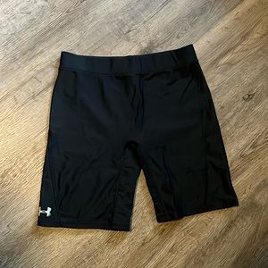 Under Armour Black biker shorts